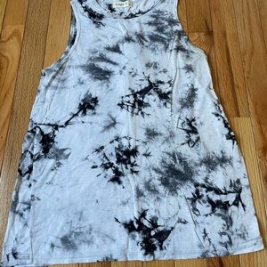 Black and white tie dye tank